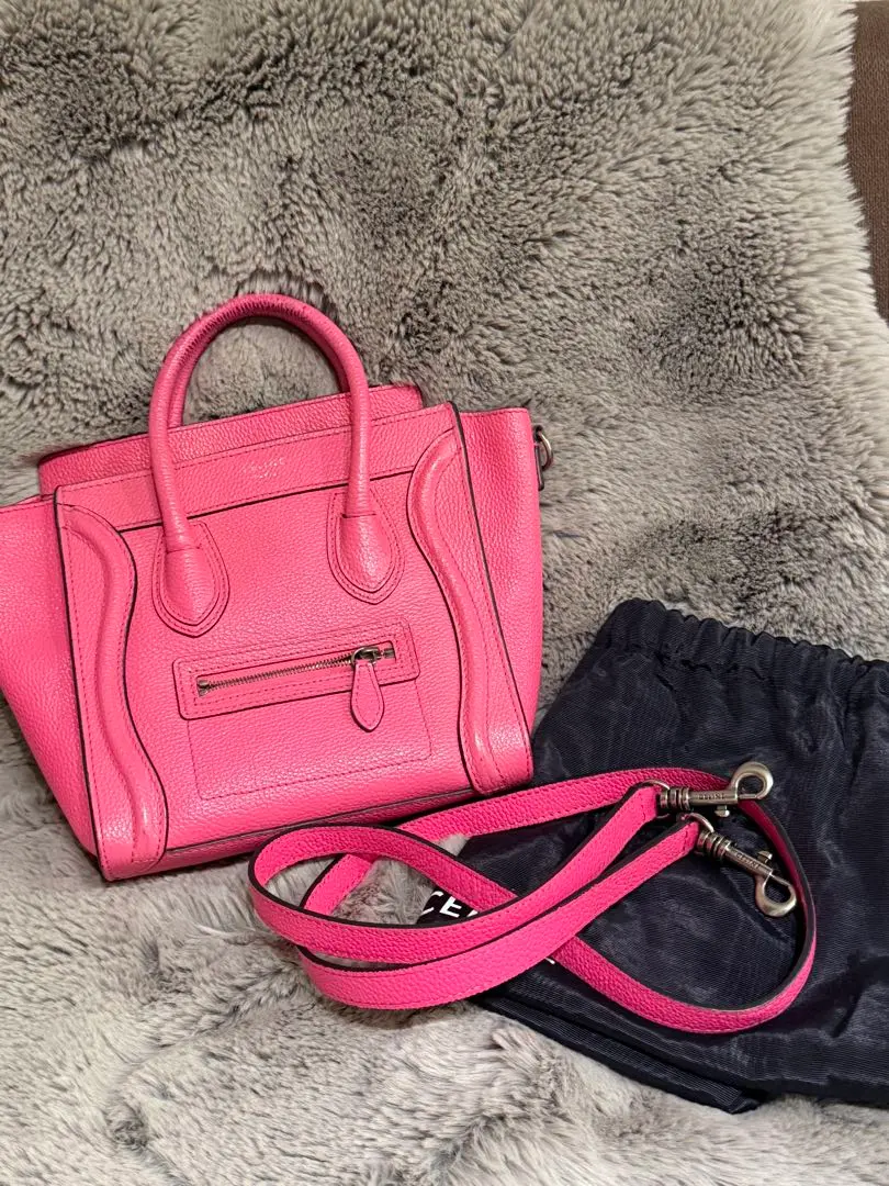2026年最新】セリーヌ ラゲージ ピンクの人気アイテム - メルカリ