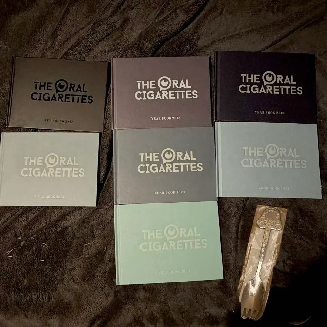 2026年最新】the oral cigarettes サインの人気アイテム - メルカリ