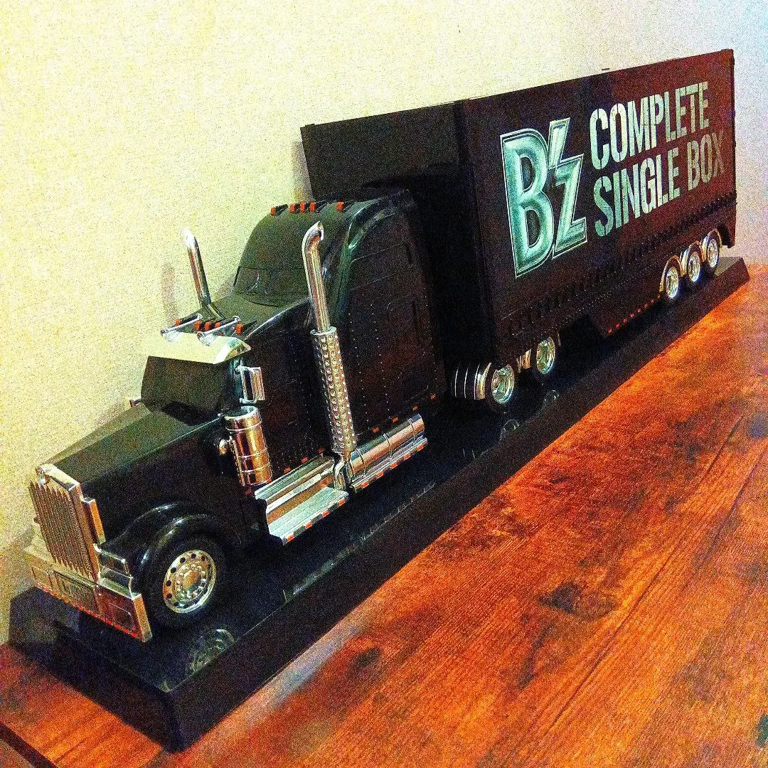 2026年最新】b'z コンプリート トレーラーの人気アイテム - メルカリ