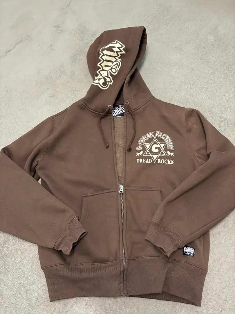 2026年最新】G-FREAK FACTORY パーカーの人気アイテム - メルカリ