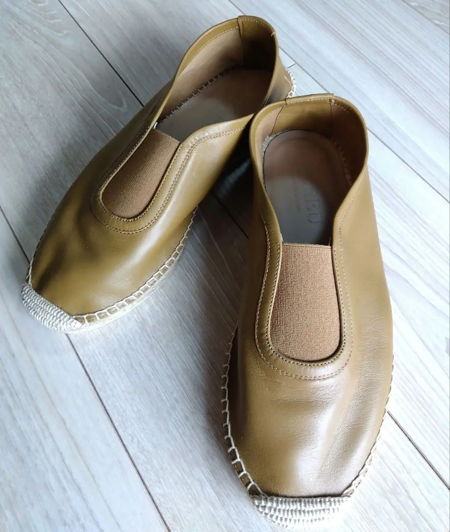 2026年最新】hereu ローファーの人気アイテム - メルカリ