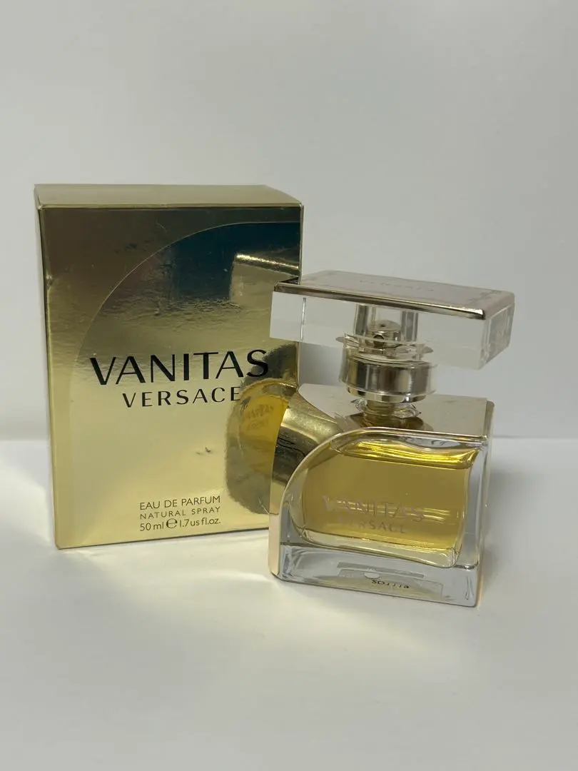 2026年最新】ヴェルサーチ 香水 ヴァニタスの人気アイテム - メルカリ