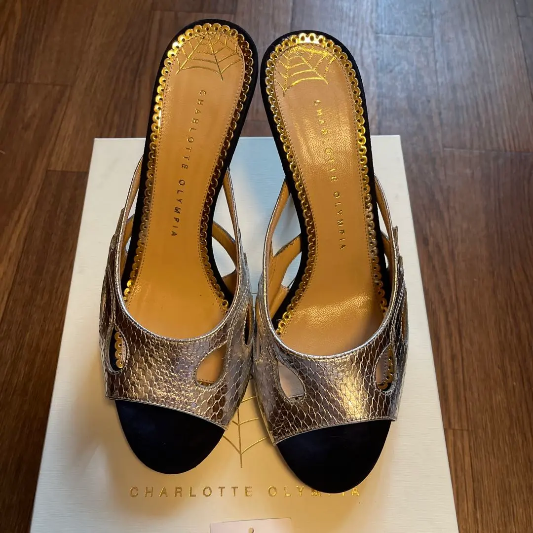 2026年最新】Charlotte Olympia サンダル・ミュールの人気アイテム