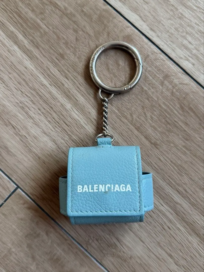 2026年最新】airpodsケース balenciagaの人気アイテム - メルカリ