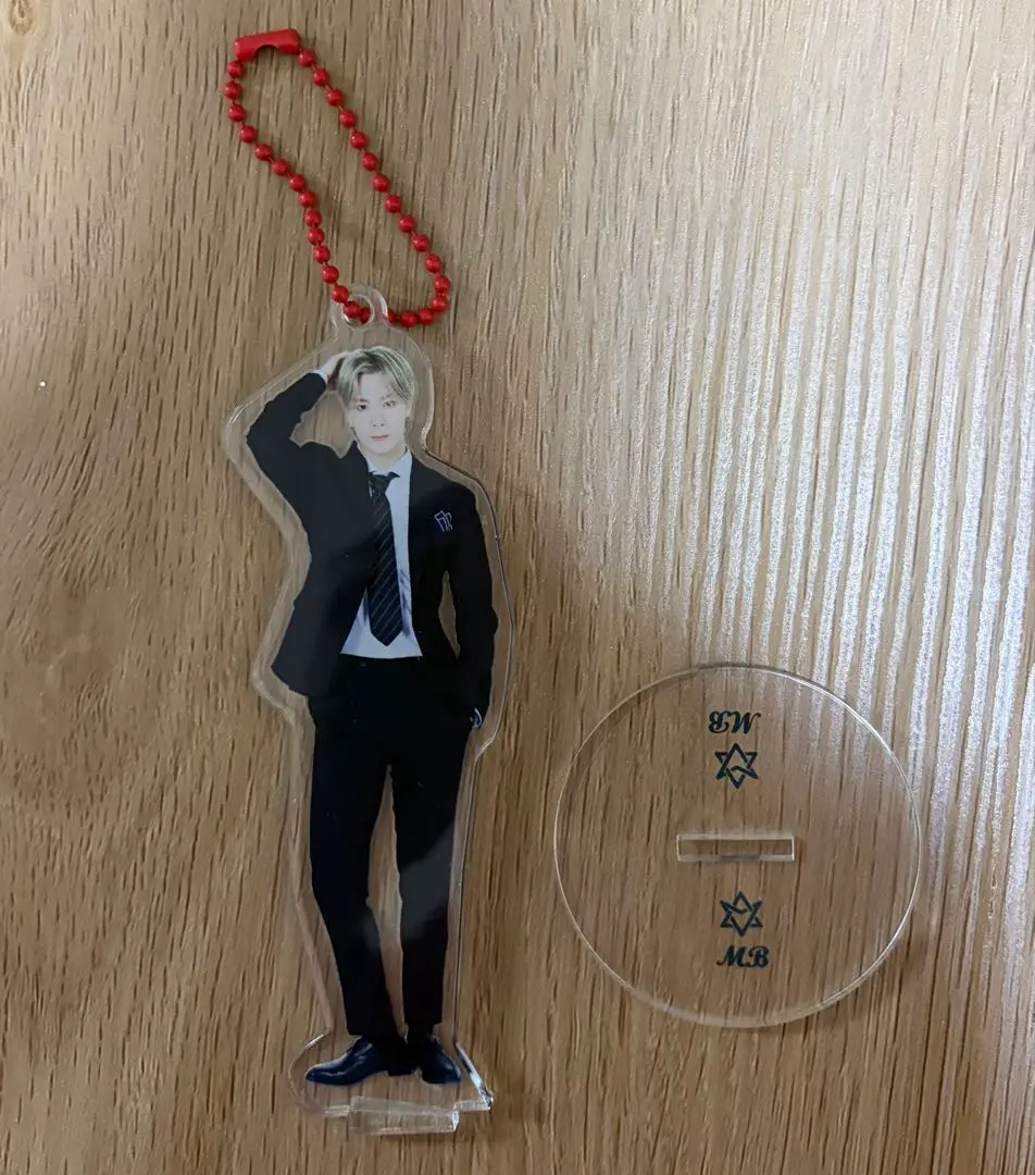 2026年最新】ムンビン アクスタの人気アイテム - メルカリ