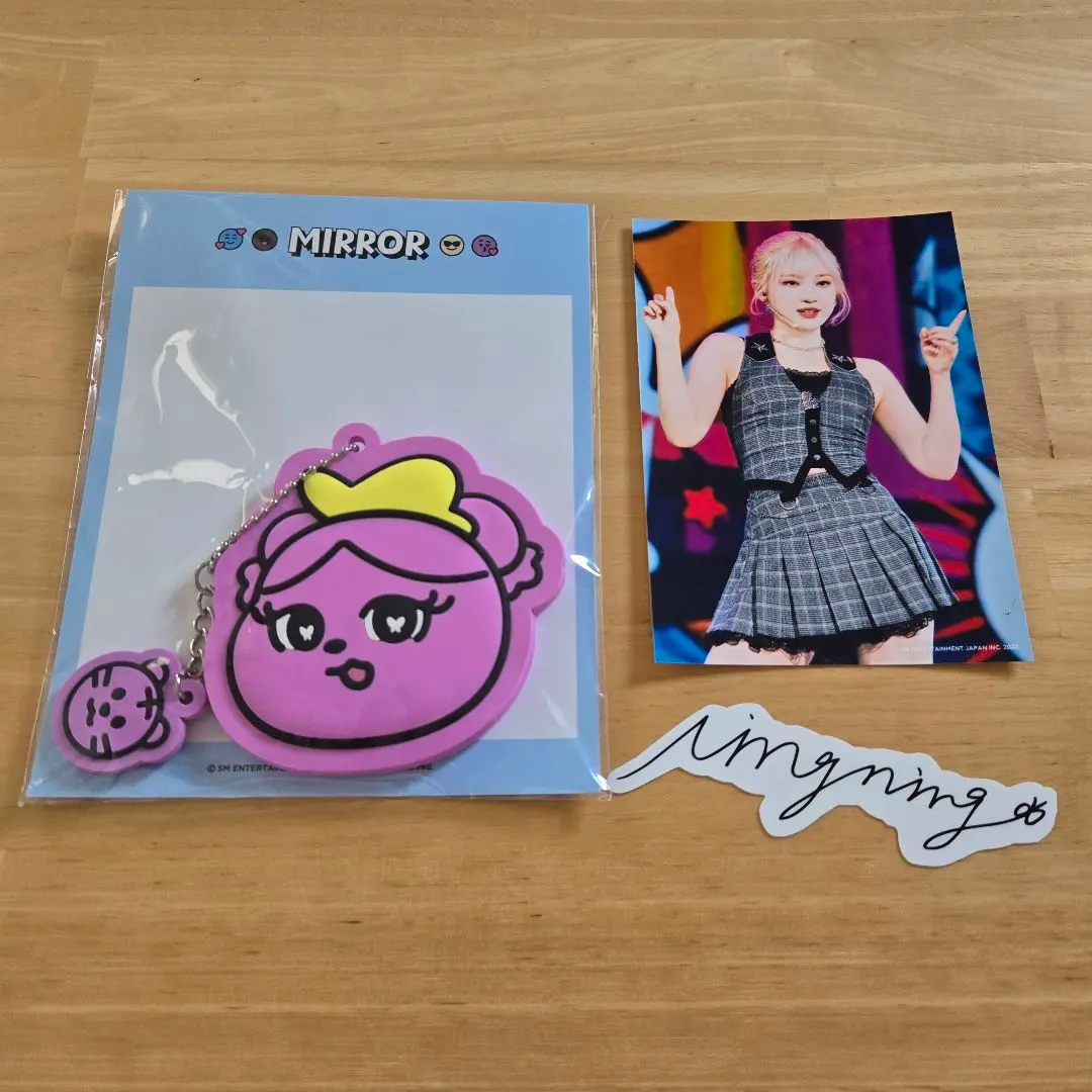 2026年最新】aespa ニンニン ミラーの人気アイテム - メルカリ