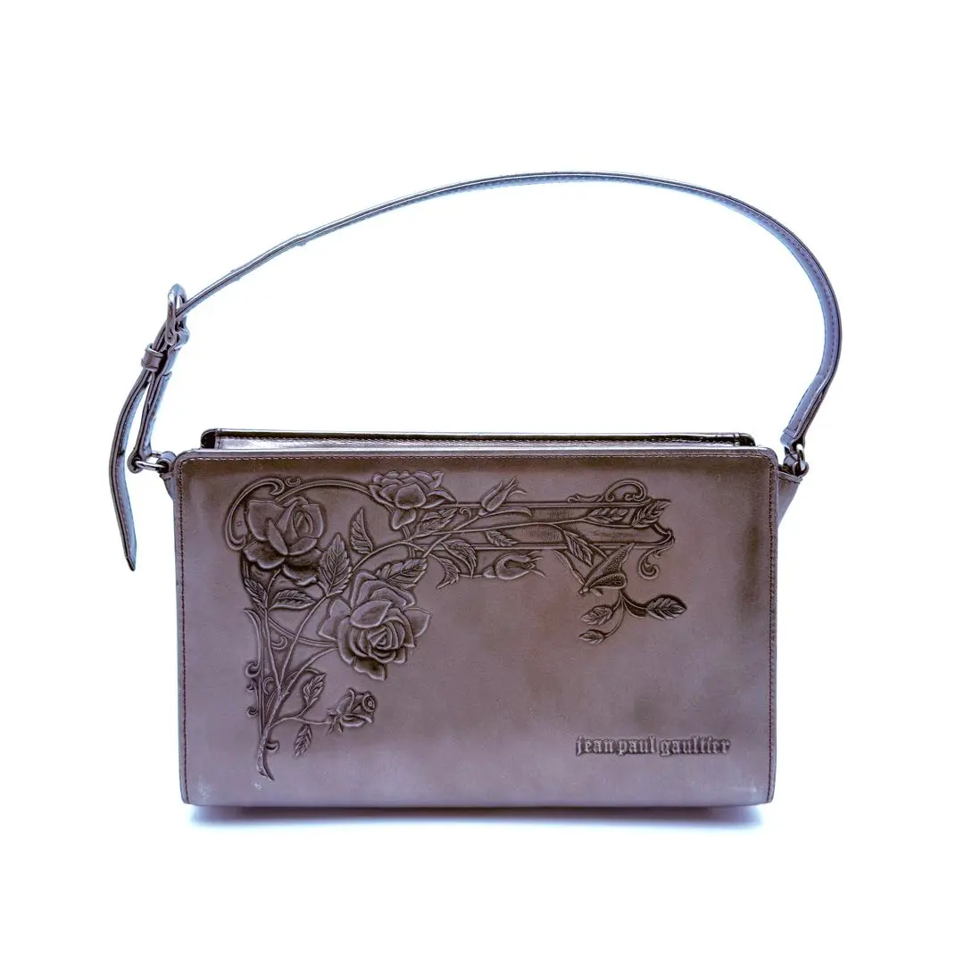 2026年最新】ゴルチエ ニューローズの人気アイテム - メルカリ