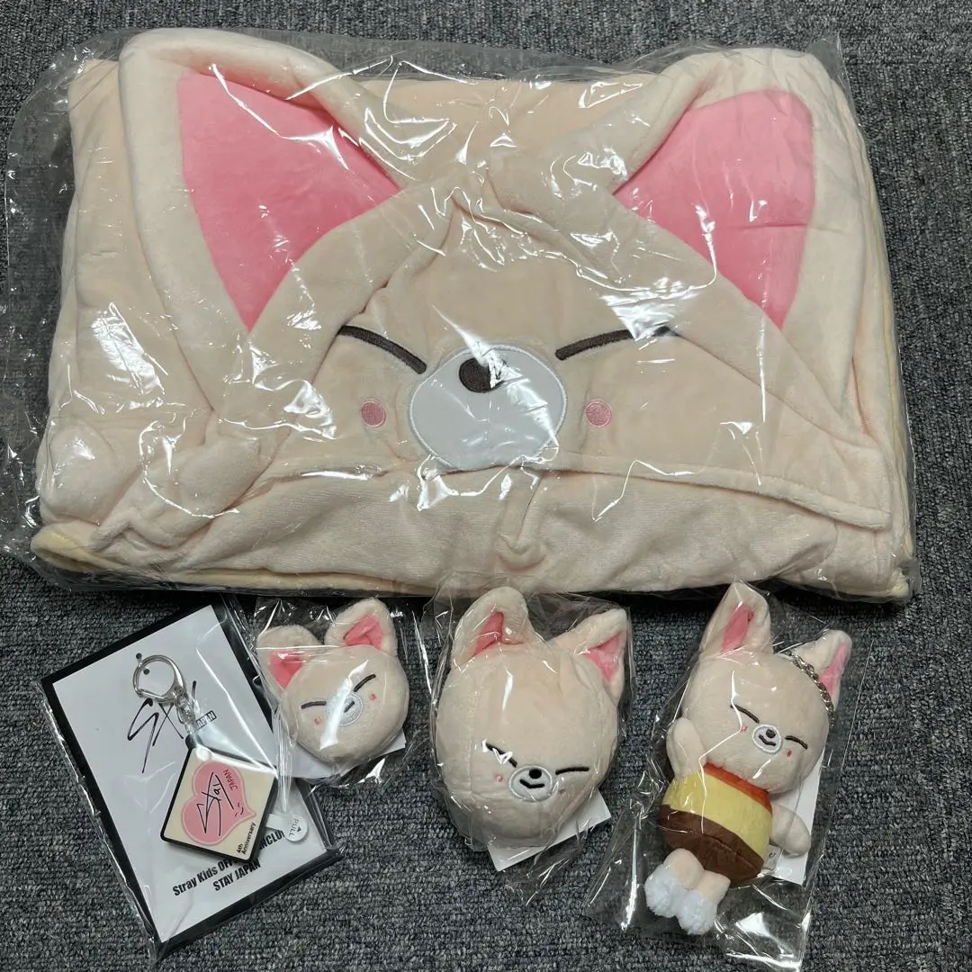 2026年最新】フォクシニー ブランケットの人気アイテム - メルカリ