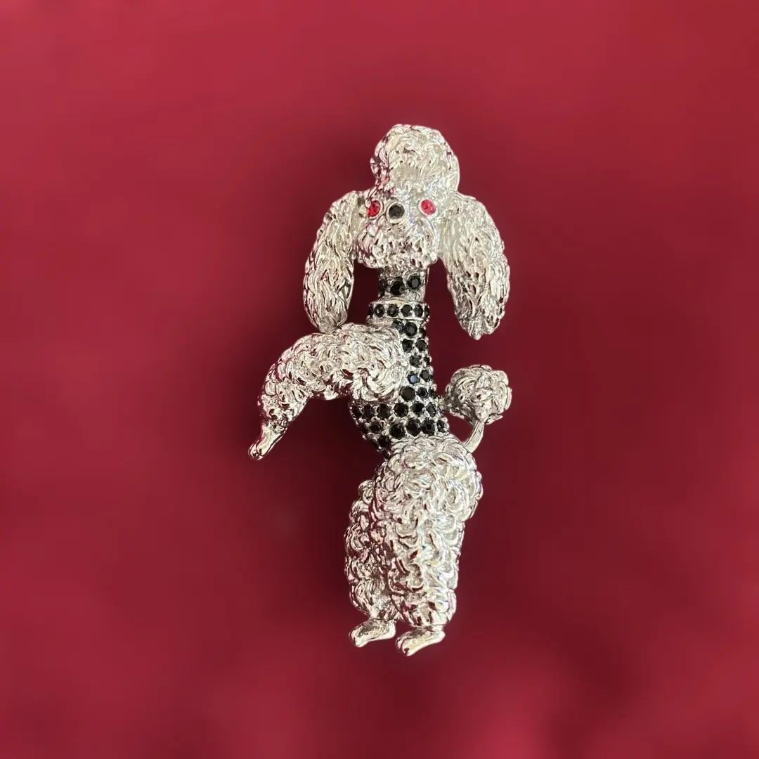 2026年最新】スワロフスキー ブローチ 犬の人気アイテム - メルカリ