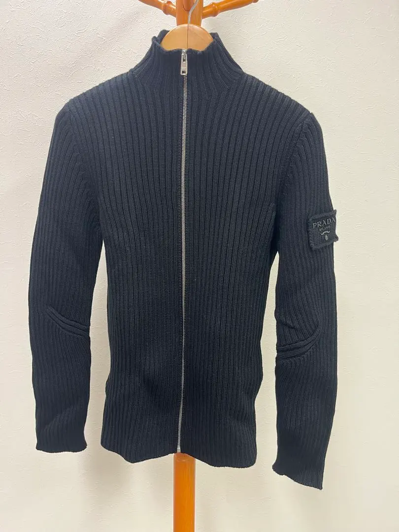 2026年最新】PRADA カラー：ブラック系 ニット・セーターの人気