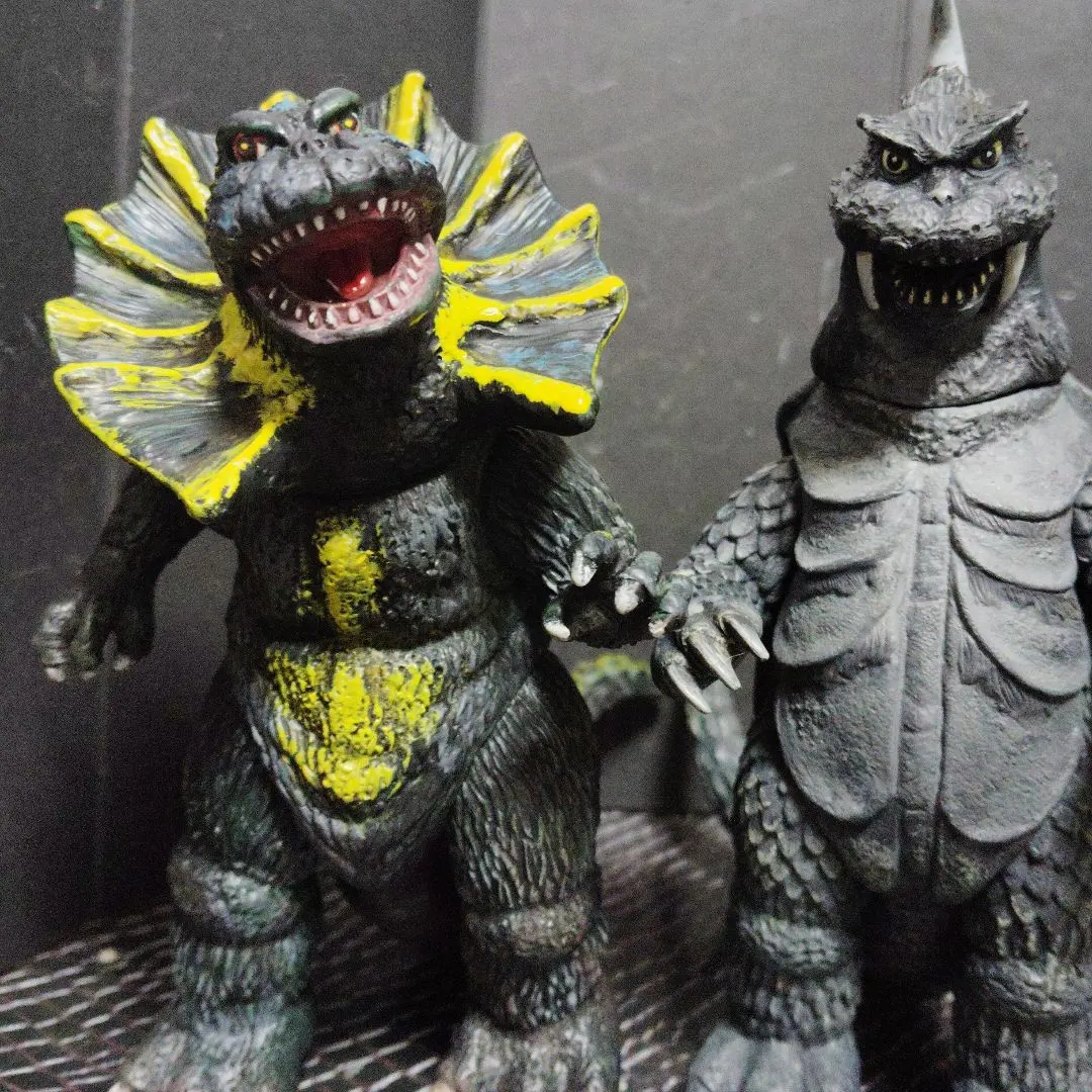 2026年最新】ジラース ソフビの人気アイテム - メルカリ