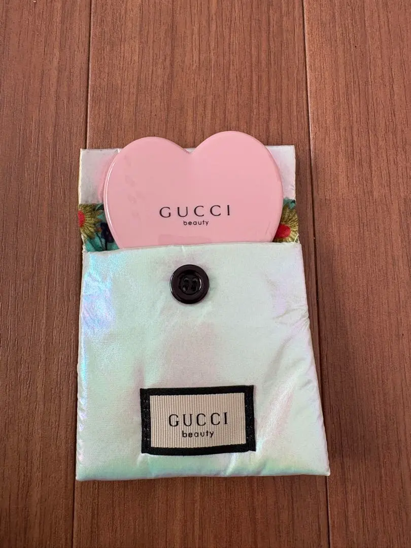 2026年最新】gucciノベルティミラーの人気アイテム - メルカリ