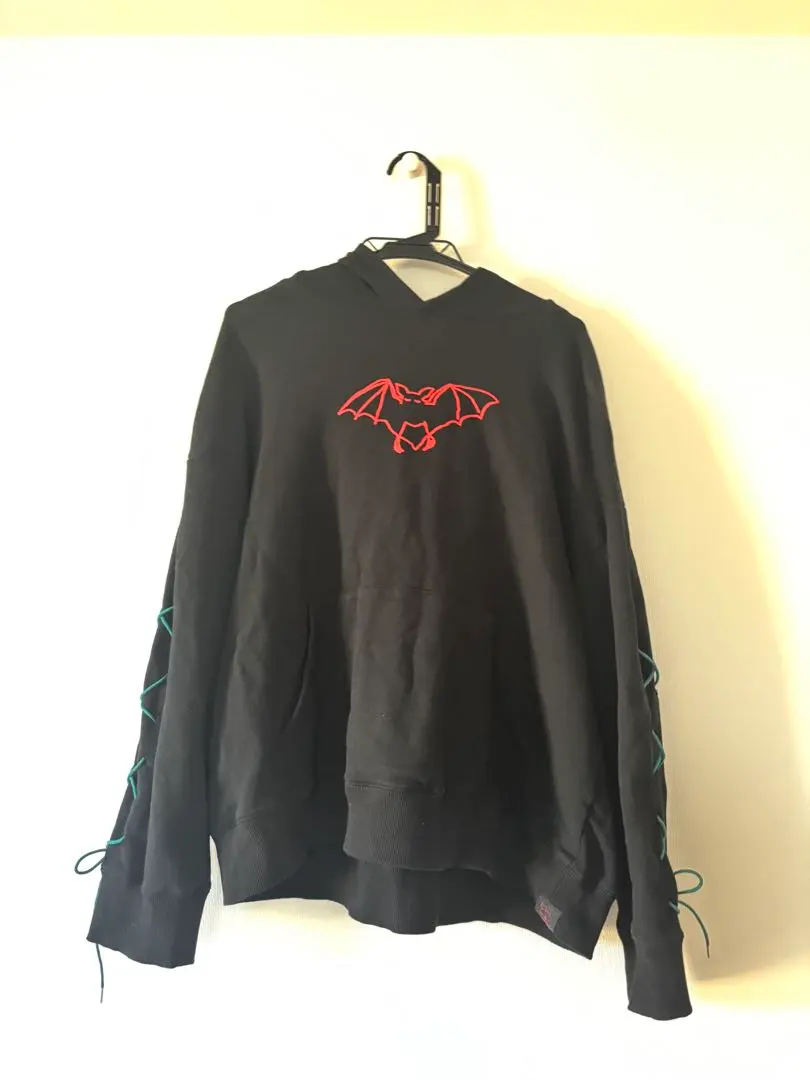 2026年最新】米津玄師 こうもりパーカー 2018の人気アイテム - メルカリ