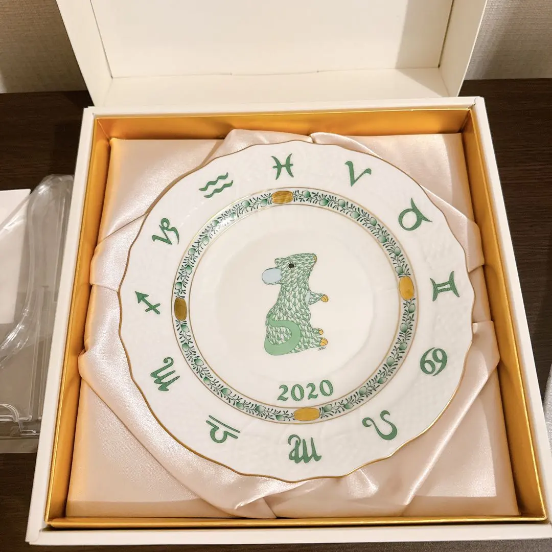 2026年最新】ヘレンド干支置物の人気アイテム - メルカリ