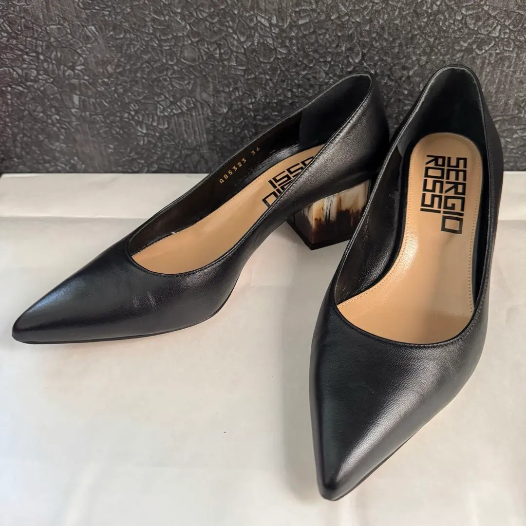 2026年最新】Sergio Rossi つま先：ポインテッドトゥ フラットシューズ