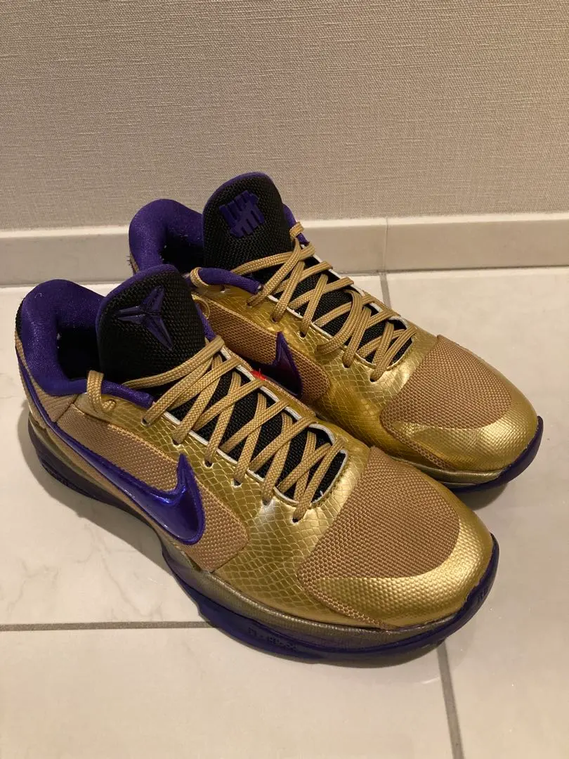2026年最新】Undefeated Kobe 5 Protroの人気アイテム - メルカリ