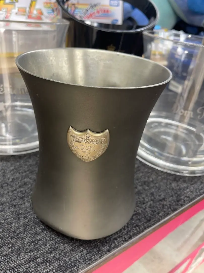 2026年最新】ドンペリ シャンパンクーラーの人気アイテム - メルカリ