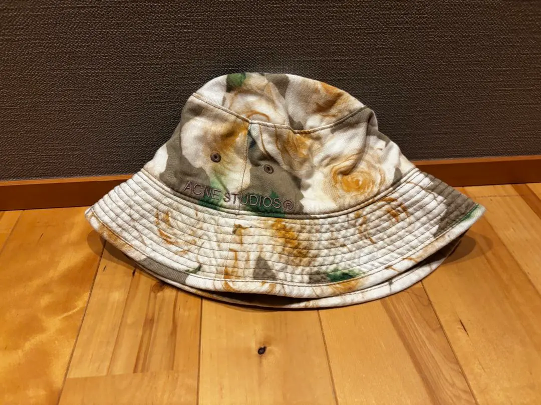 2026年最新】acne studios バケットハットの人気アイテム - メルカリ