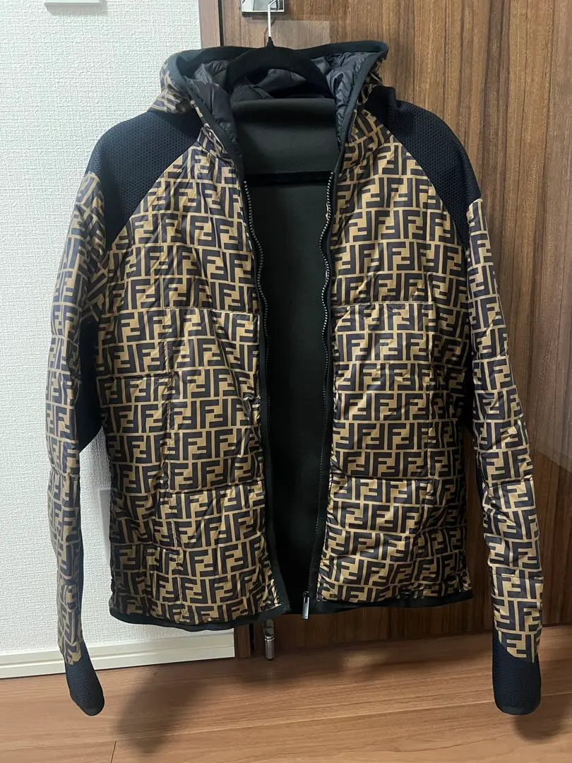 2026年最新】Fendi ナイロンジャケットの人気アイテム - メルカリ