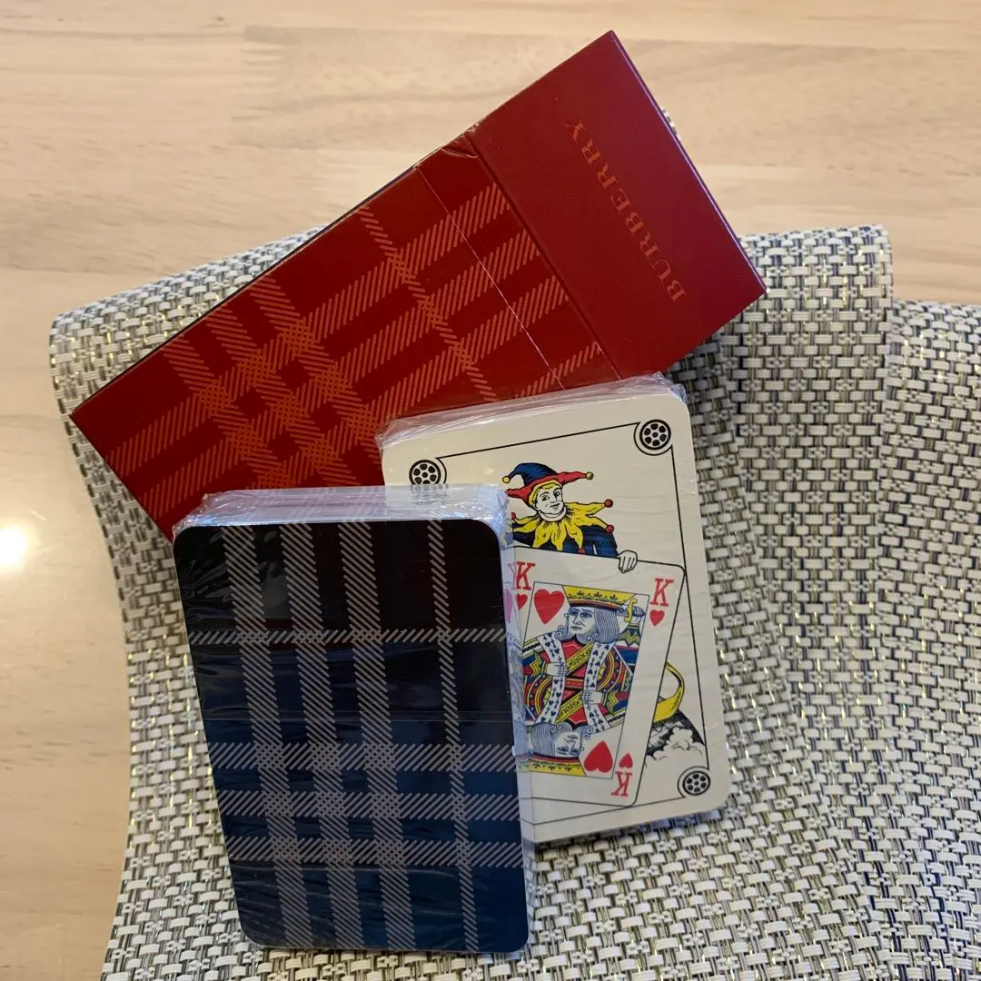 2026年最新】バーバリー トランプの人気アイテム - メルカリ