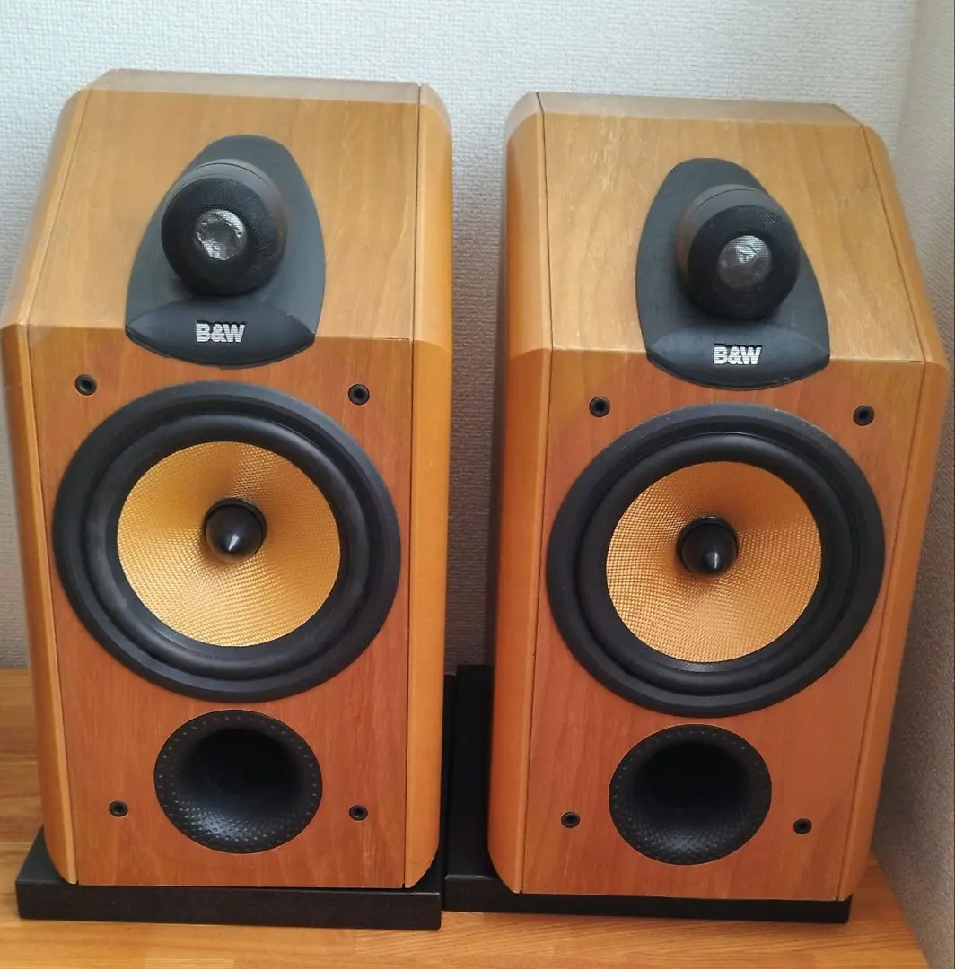 2026年最新】Bowers & Wilkins 形状：ブックシェルフ型 スピーカーの
