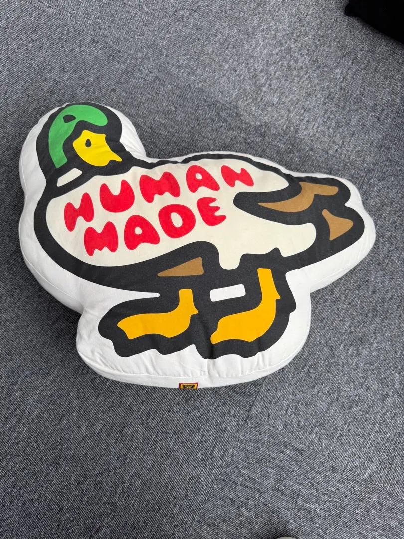2026年最新】human made kaws クッションの人気アイテム - メルカリ
