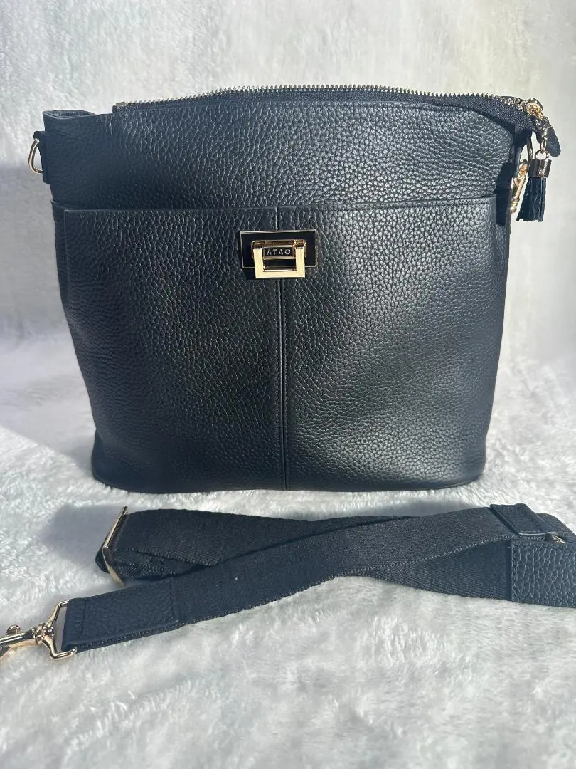 2026年最新】アタオ ウィークエンド 黒の人気アイテム - メルカリ