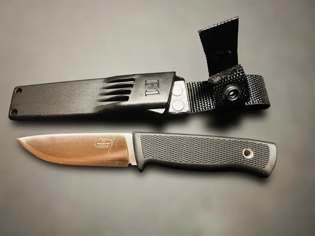 2026年最新】fallkniven ファルクニーベン f1の人気アイテム - メルカリ