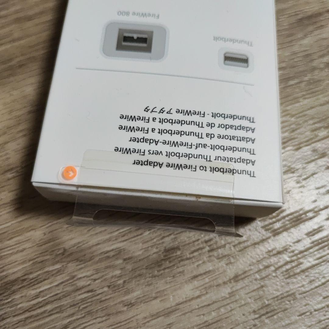 Apple純正】 firewire アダプター [MD464ZM/A] - メルカリ
