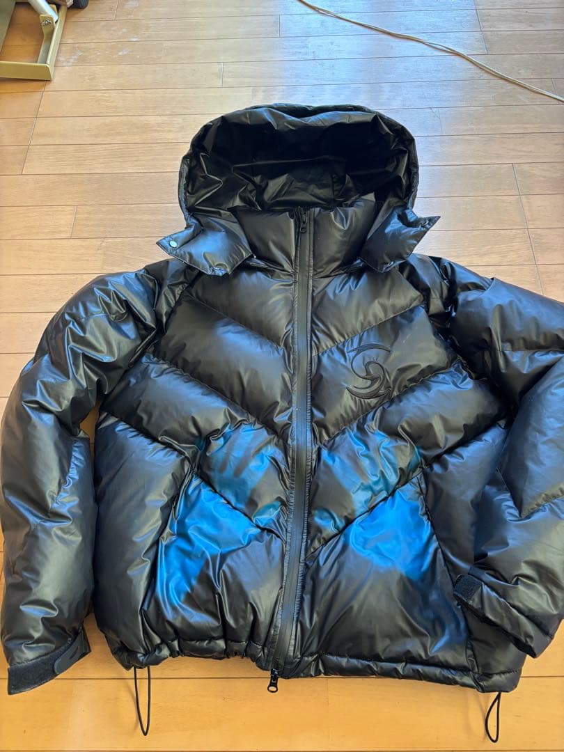 VRROCK heat reactive down jacket S ブラック - メルカリ