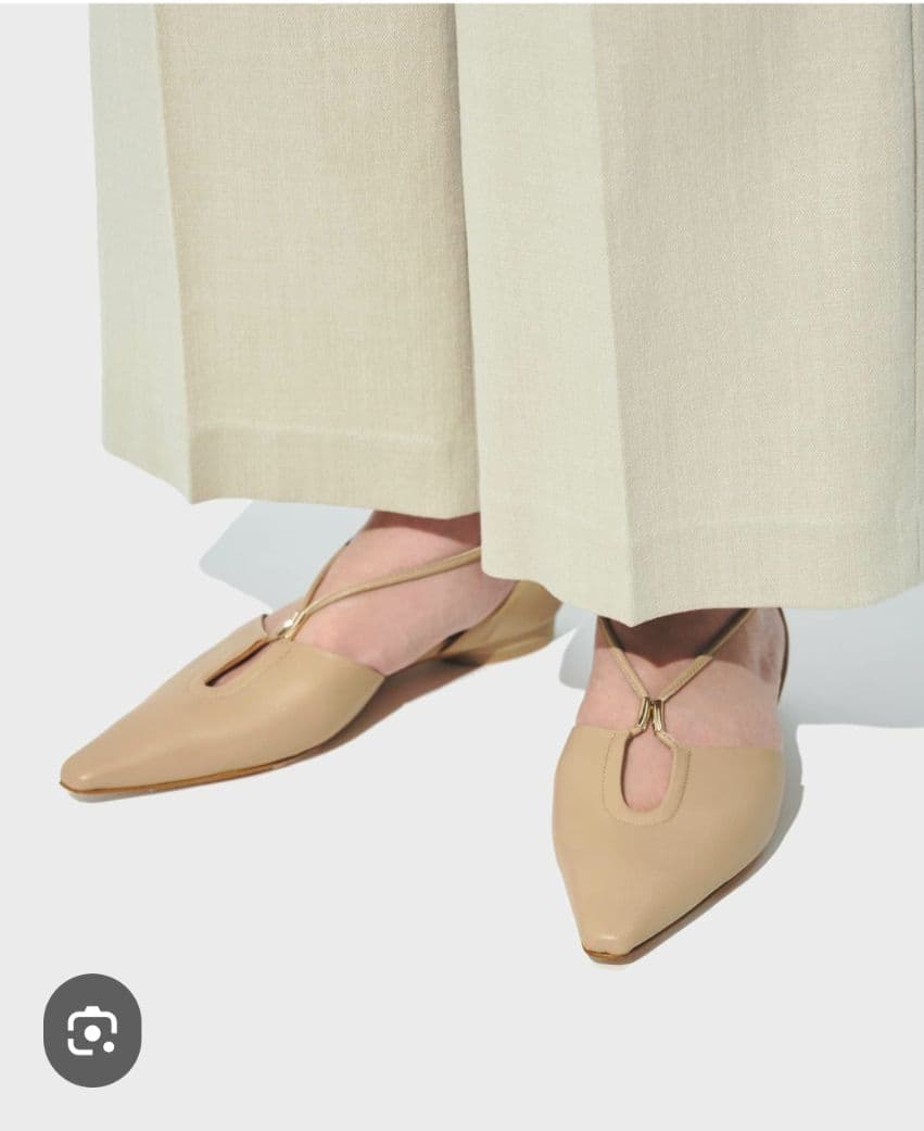 美品　レア　HENRI EN VARGO MIMOSA Mimosa Black l ポインテッド パンプス ブラック - HENRI EN VARGO