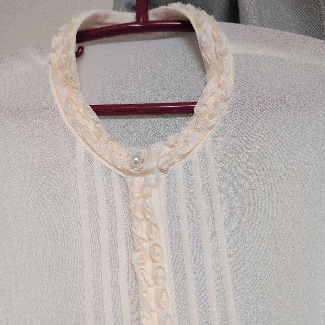 NagiSa-yo様専用 ジョーゼットテクニカル刺繍 ブラウス - メルカリ