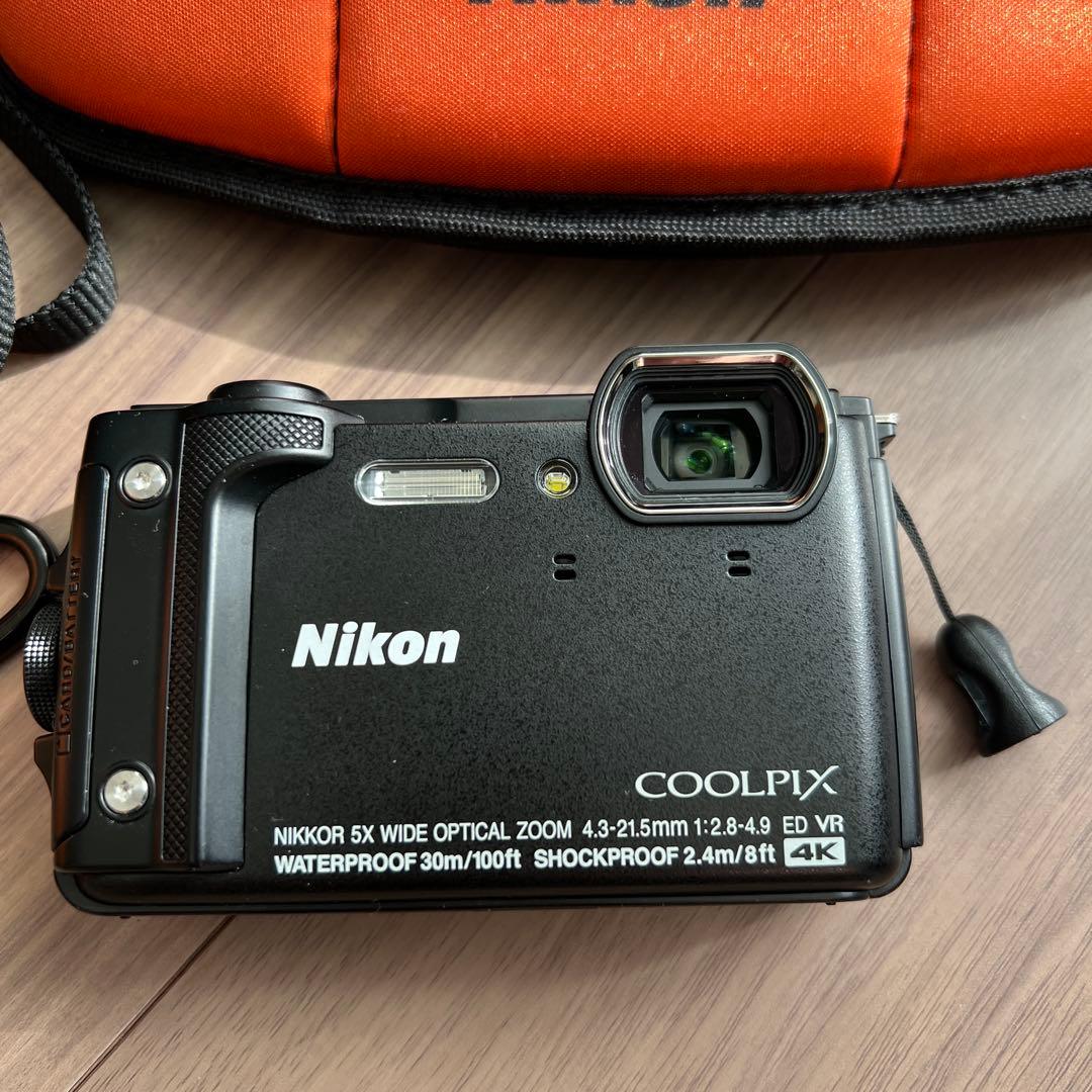 COOLPIX W300 キャリングケース フロートストラップ付き - メルカリ