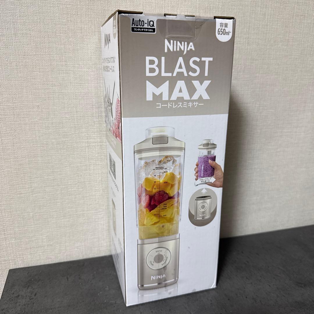 新品未開封　NINJA BLASTMAX Amazon.com: Ninja Blender, Blast Max, Cordless, Personal Blender