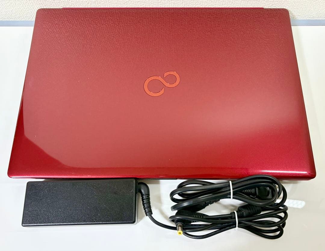 富士通 FMVA53F3R Core i7/8GB/SSD512G/中古美品 - メルカリ