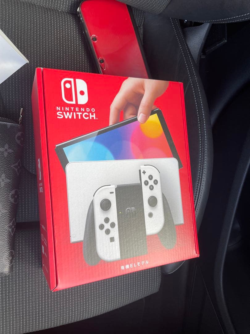 NINTENDO SWITCH 有機ELモデル　キャリーケース付 Nintendo Switch 有機ELモデル OLEDキャリングケース ガラスフィルム