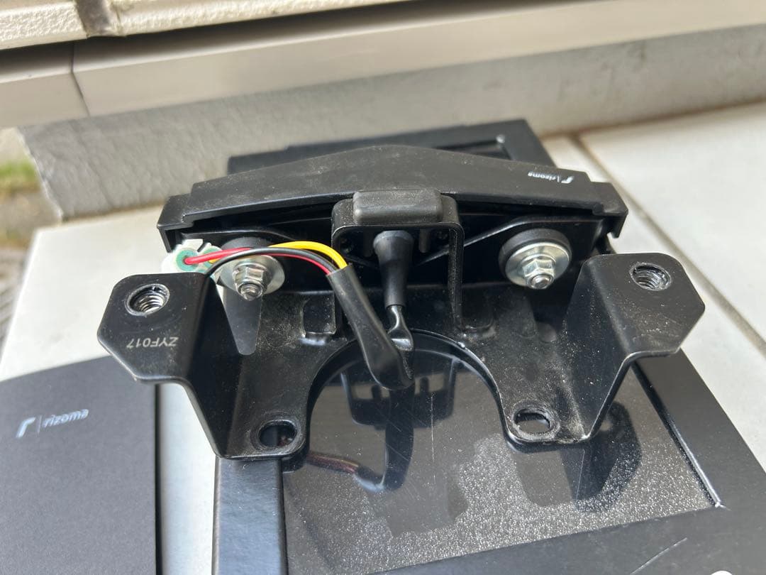 MT-09 (13-15) RIZOMA/リゾマ LEDテールライト【実働品】 - メルカリ