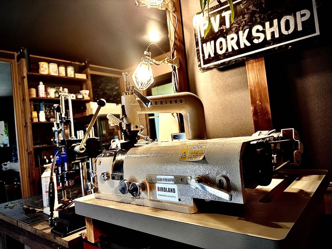 初売最終日！Pvt.Workshop 極CL 本革 デッキケース プレマ