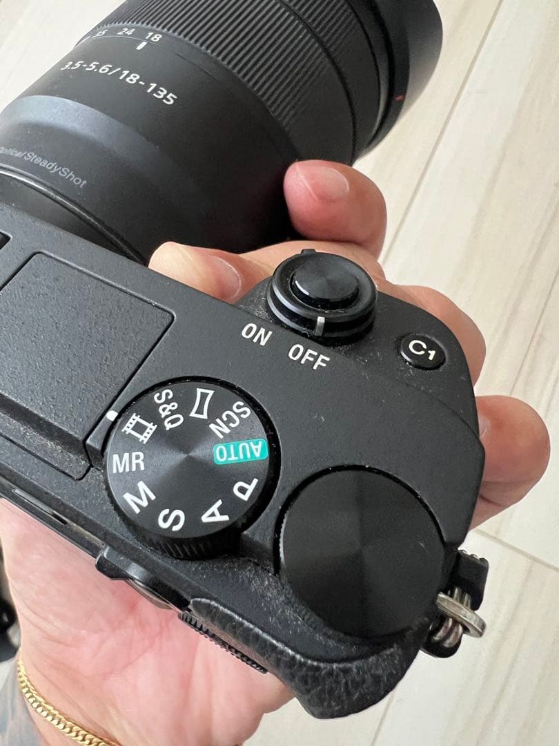 SONY α6400 ボディ 18-135mm F3.5-5.6 レンズセット