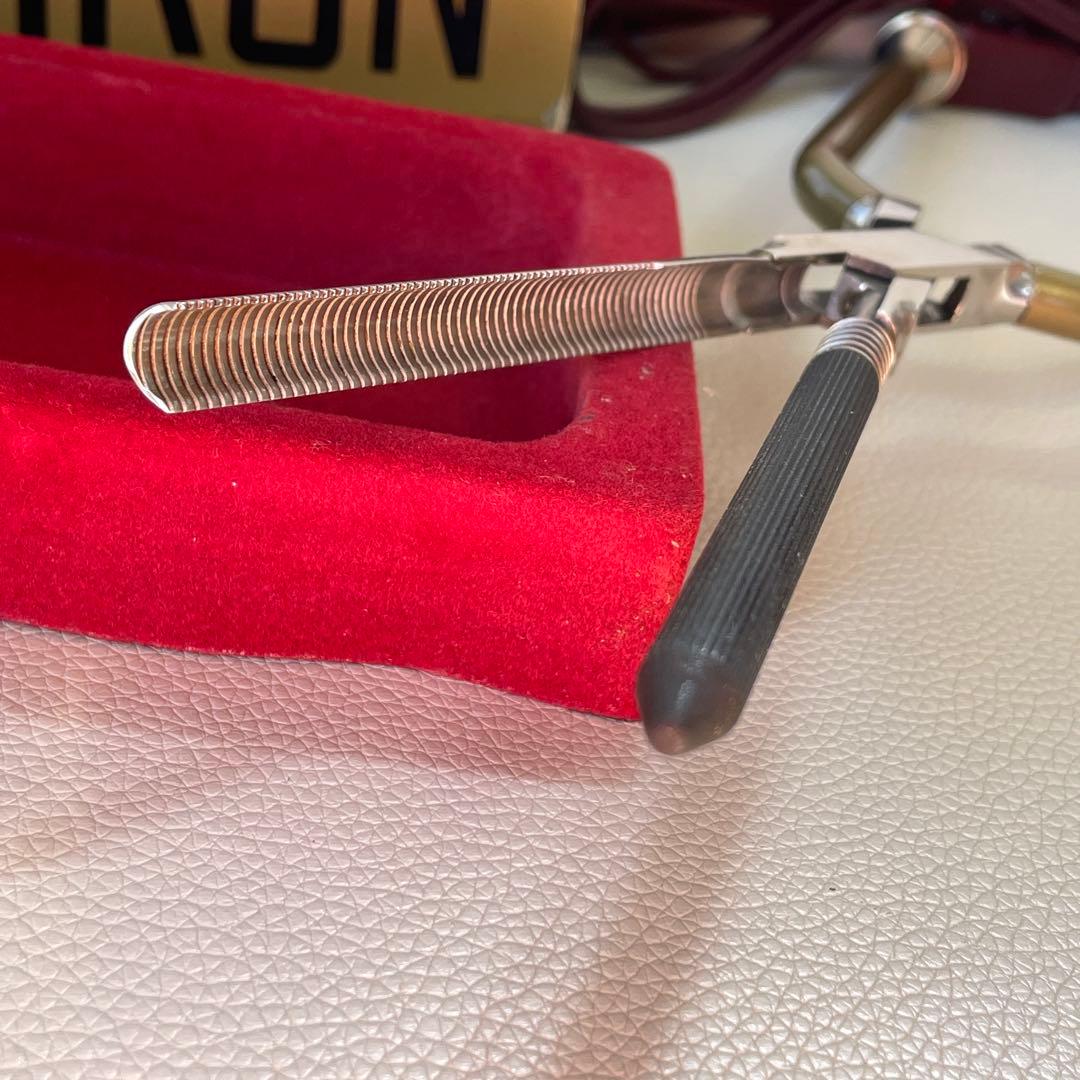 理容★完動品★【8mm】ミューウエーブ遠赤コンピューターアイロンHAKKOR八光