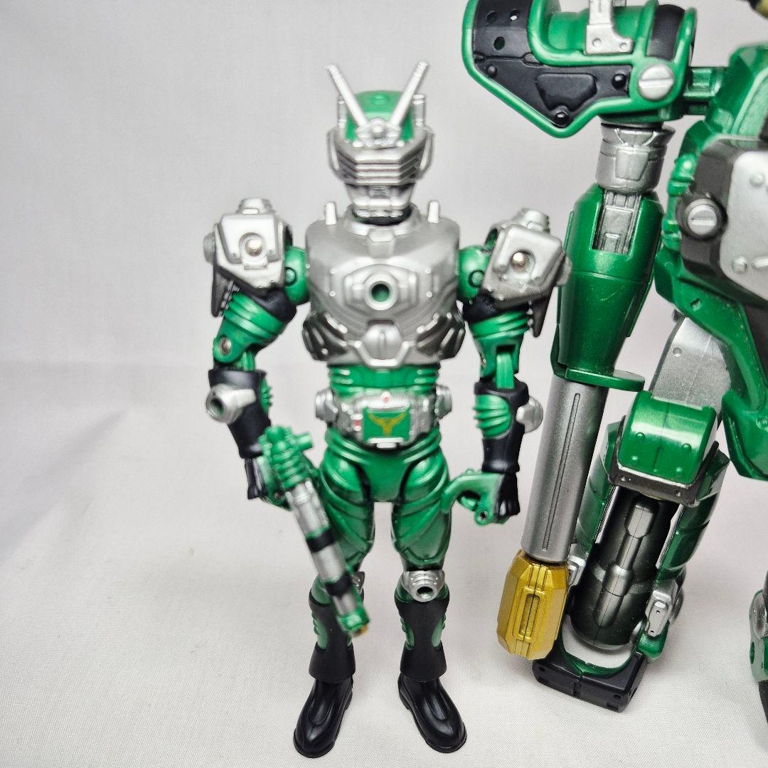 仮面ライダーゾルダ&マグナギガ 仮面ライダー龍騎より - メルカリ