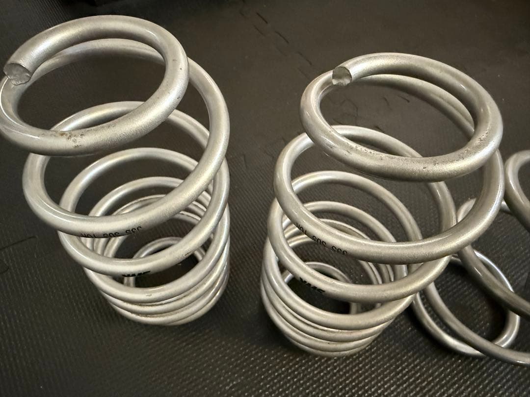 ZC33S SWK ローダウンサス スプリング 4本 スイスポ - メルカリ