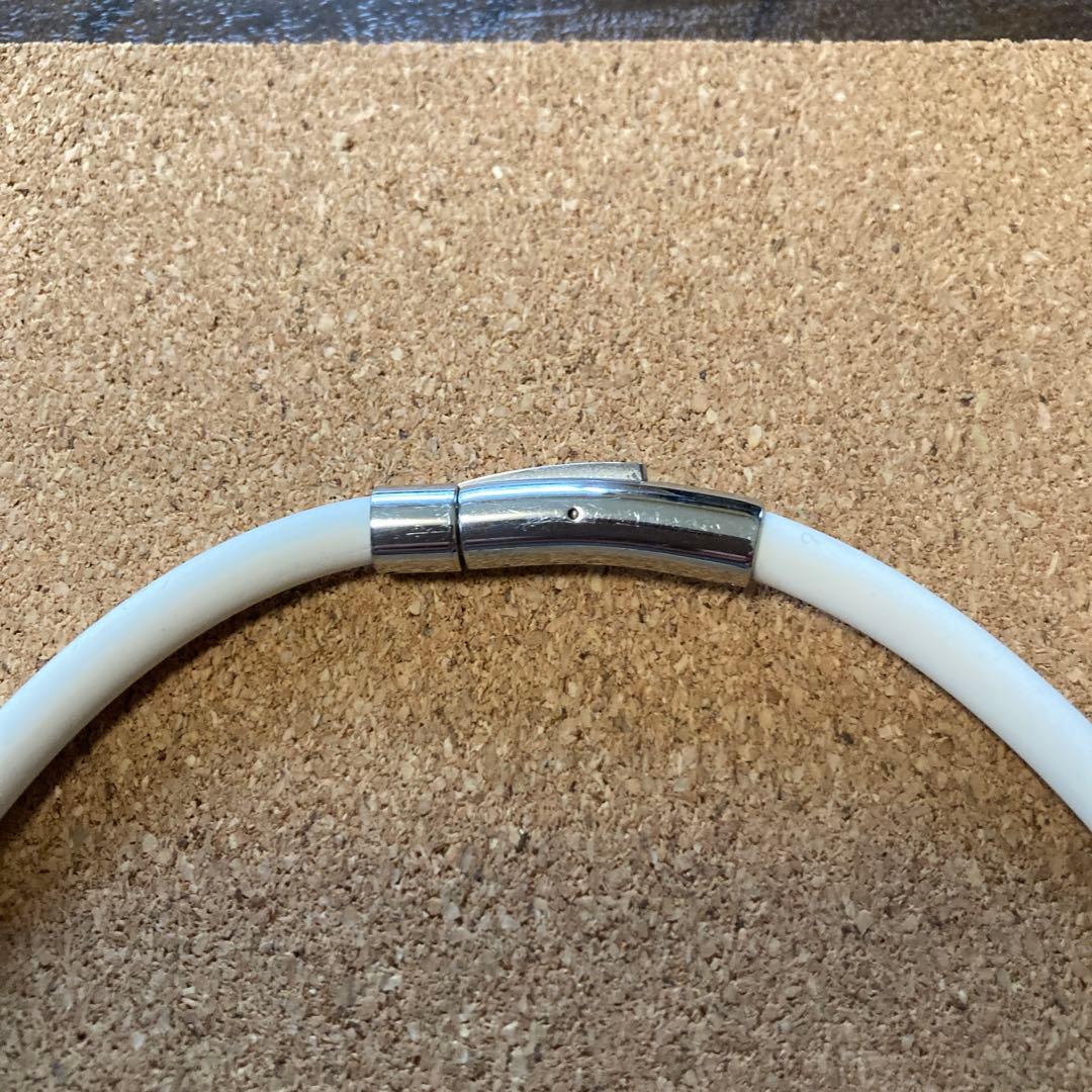 美品⭐︎unity ユニティ 北投石 ネックレス ホワイト L - メルカリ