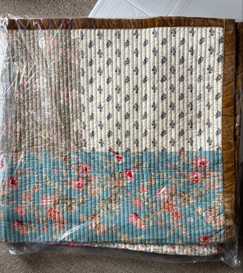 新品、キルティングマット、最終価格‼️未開封です‼️ 槌屋ヤック RV-76 RV76 yac キルトマット BK ブラック 約90×110cm