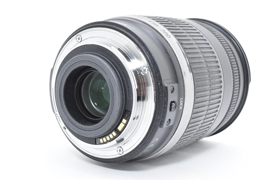 【美品】 Canon EF-S 18-200mm f/3.5-5.6 IS
