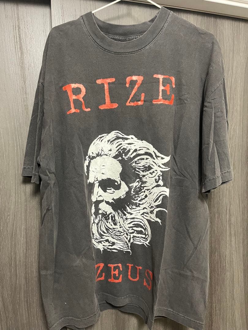 RIZE ゼウス ツアーTシャツ 「TOUR SOLU」限定品 - メルカリ