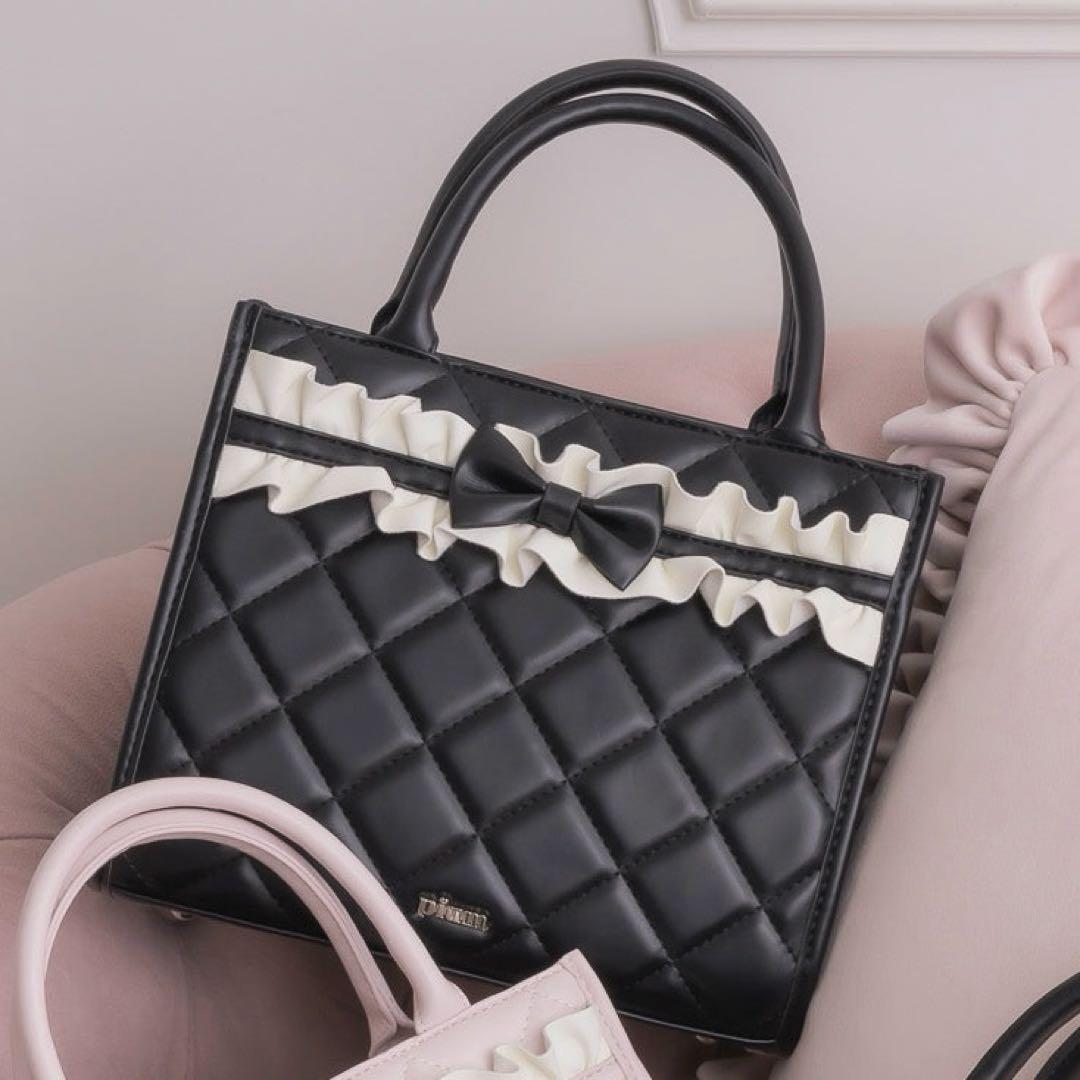 pium フロントフリルキルティング2wayトート ブラック - メルカリ