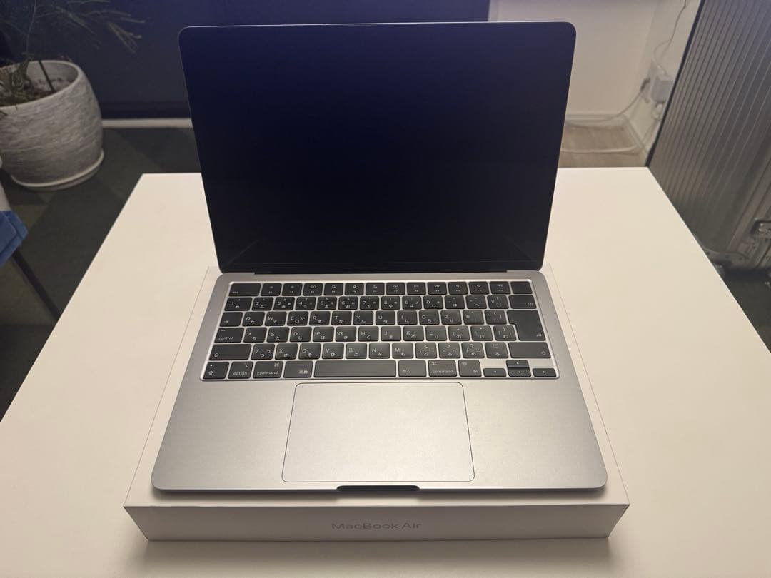 MacBook Air M2 2022年 13.6inch