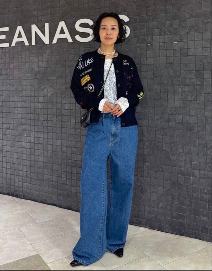 JEANASIS ジーナシス eL＋ おねさん 落書きカーディガン 限定品 - メルカリ