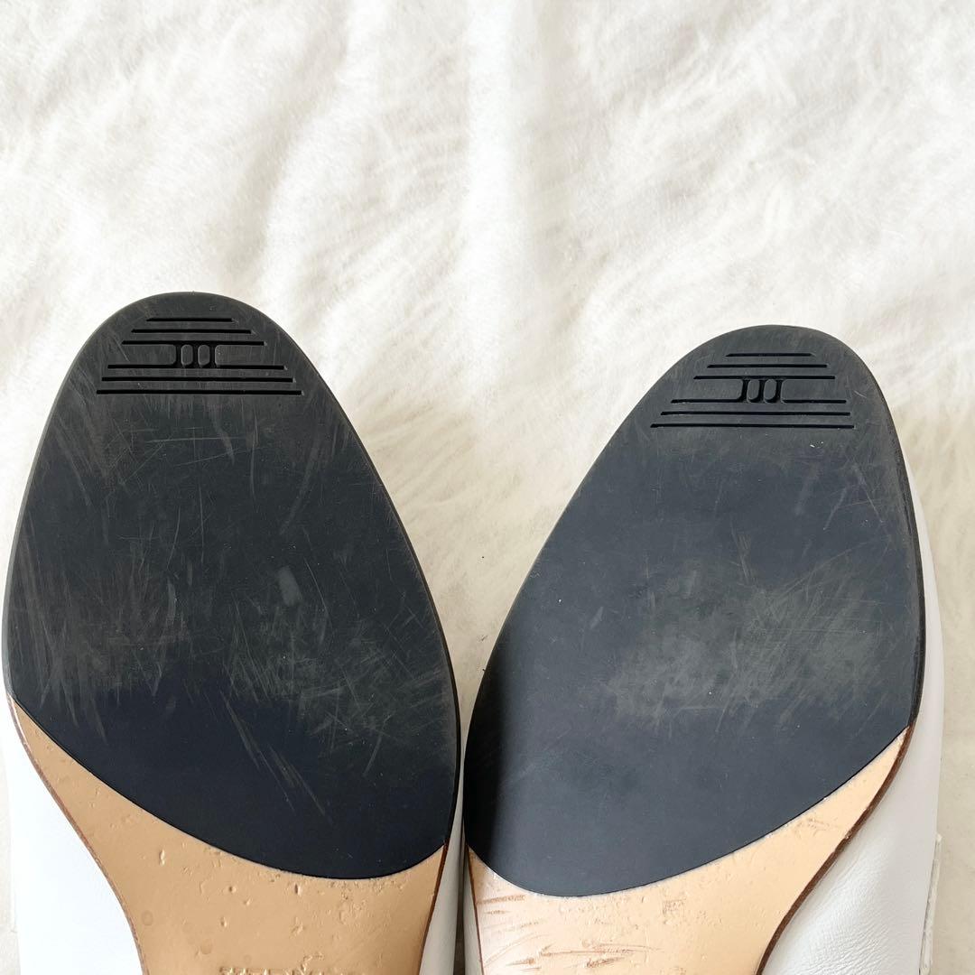 HERMES エルメス　モカシン　ロワイヤル　36.5 23.5cm ホワイト